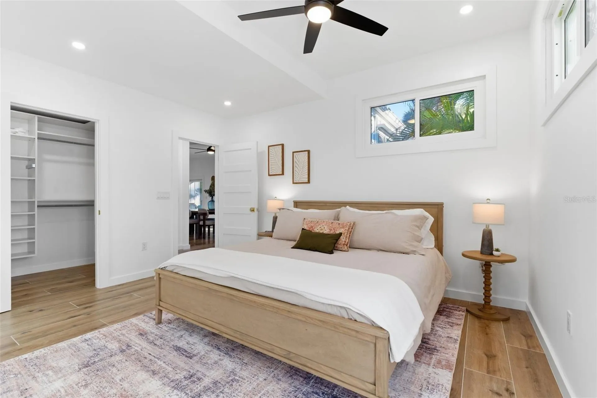 4879 Commonwealth Drive Sarasota FL 34242