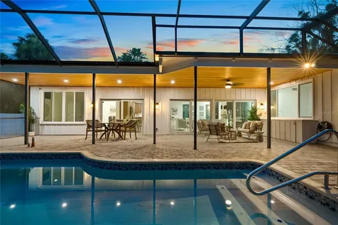4879 Commonwealth Drive Sarasota FL 34242