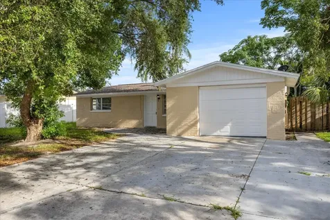 3524 Hoover Drive Holiday FL 34691