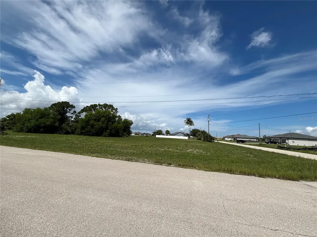 3424 NW 41st Place Cape Coral FL 33993