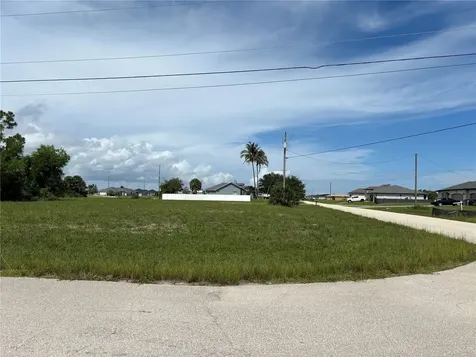 3424 NW 41st Place Cape Coral FL 33993