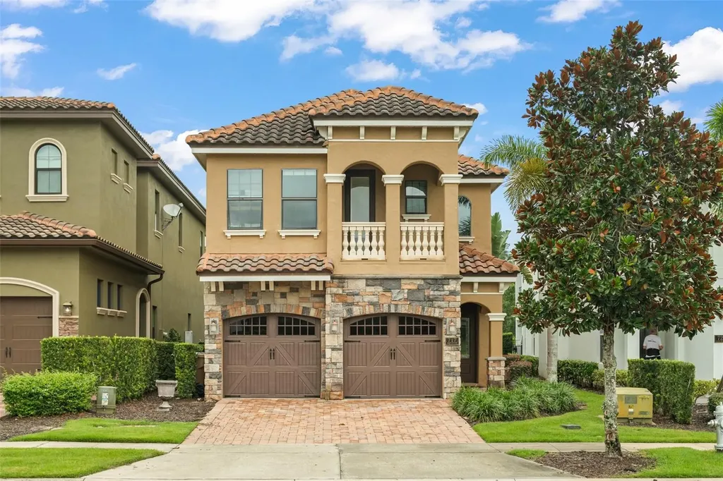 717 Desert Mountain Court Reunion FL 34747