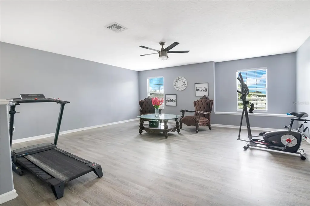 5047 Adair Oak Drive Orlando FL 32829