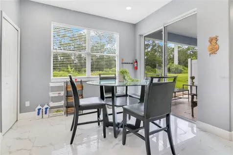 5047 Adair Oak Drive Orlando FL 32829