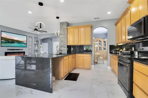 5047 Adair Oak Drive Orlando FL 32829