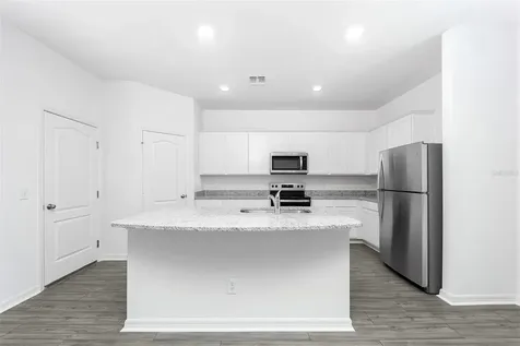 3712 Bergamot Street Lake Alfred FL 33850