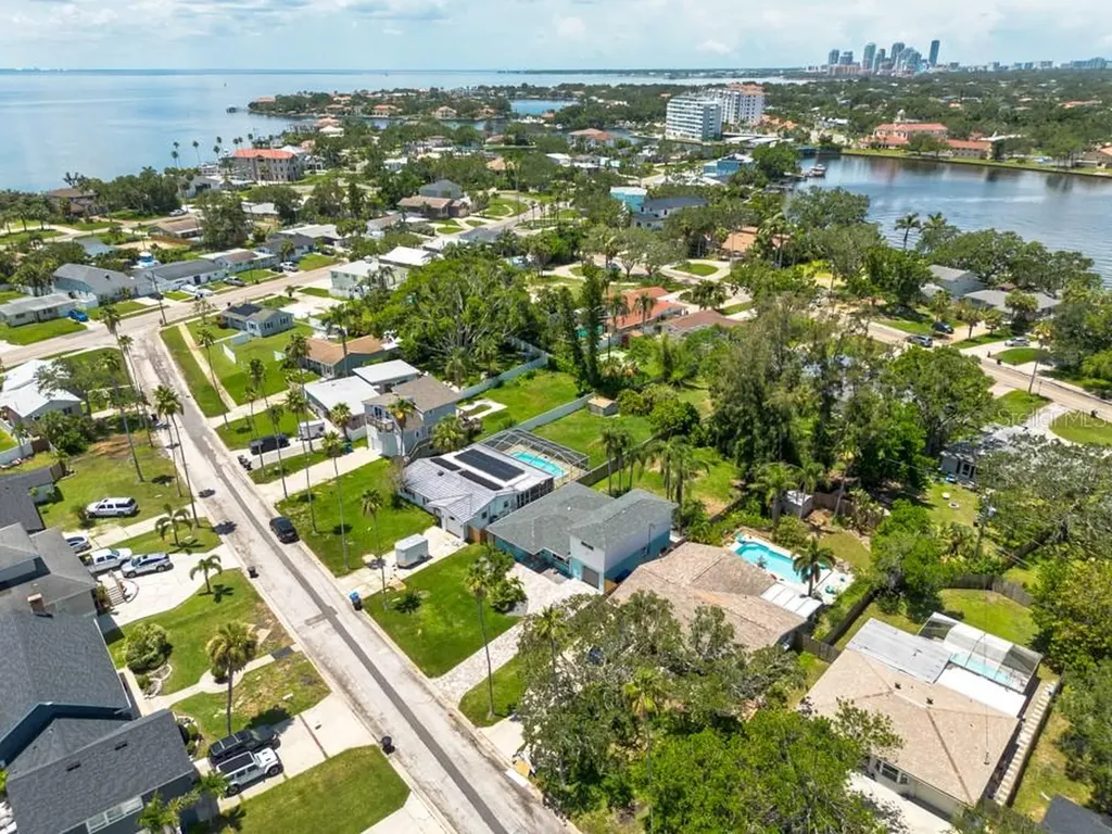 3700 Alabama Avenue NE St Petersburg FL 33703