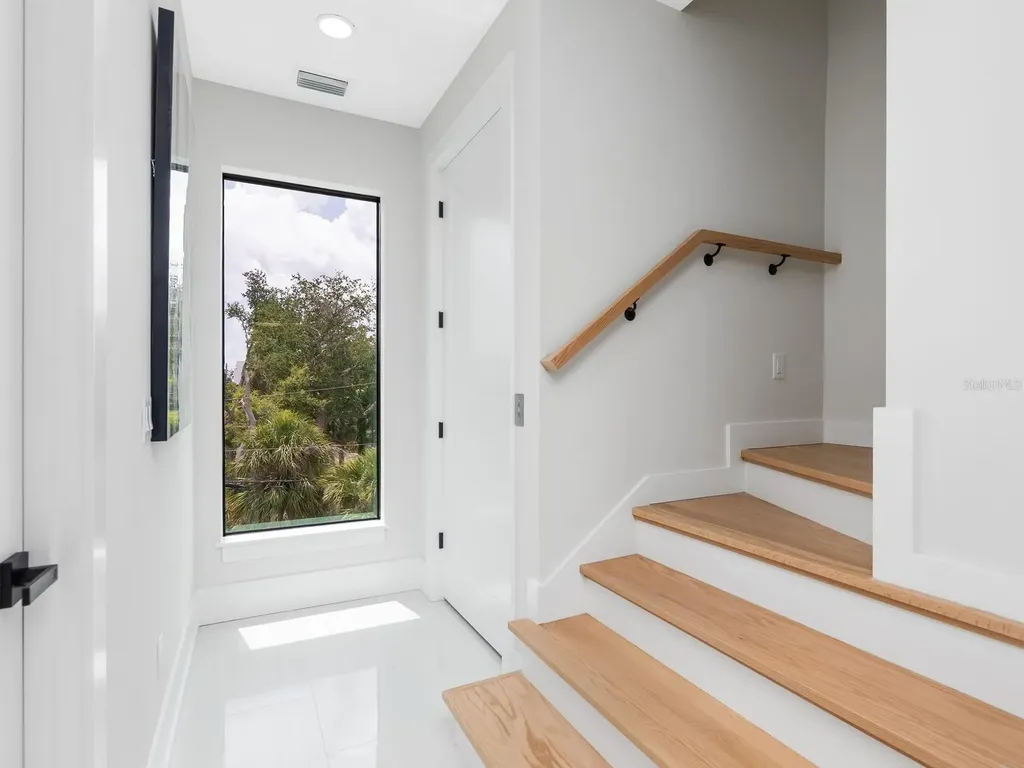 152 Audubon Place Sarasota FL 34237