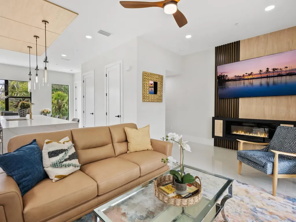 152 Audubon Place Sarasota FL 34237