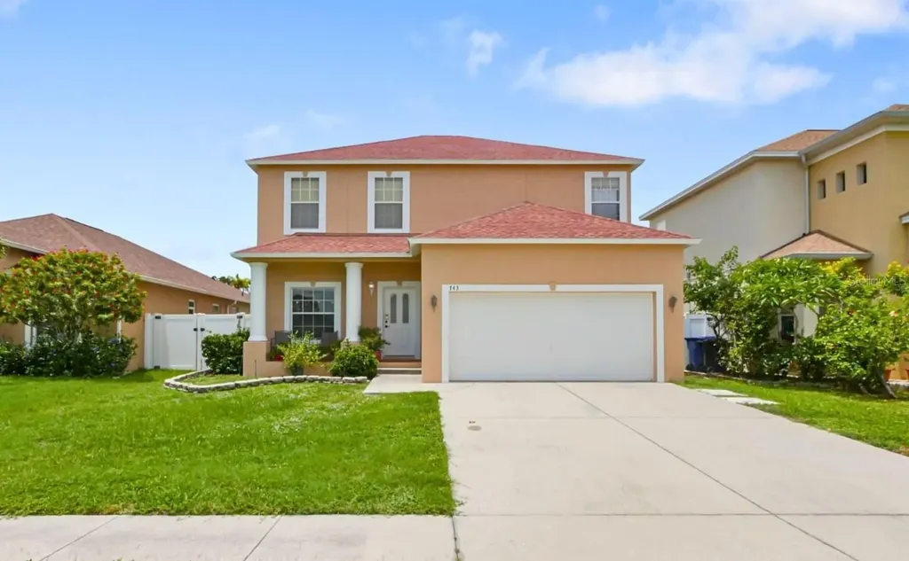 743 92nd Avenue N St Petersburg FL 33702