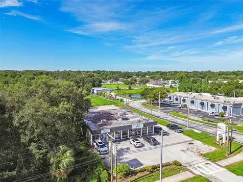 2617 E Brandon Boulevard Valrico FL 33594