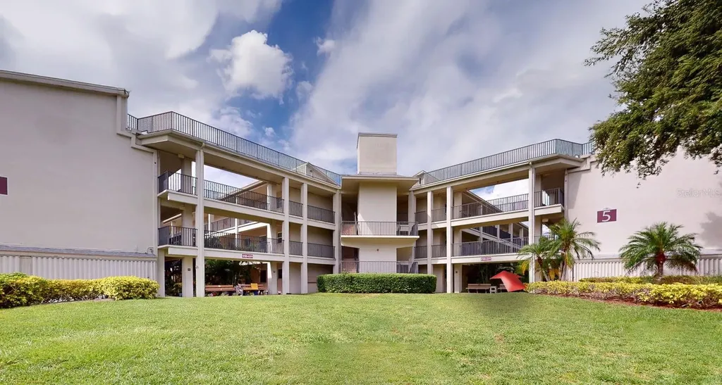 2700 Bayshore Boulevard Dunedin FL 34698