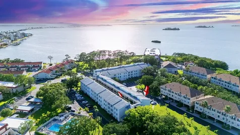 2700 Bayshore Boulevard Dunedin FL 34698