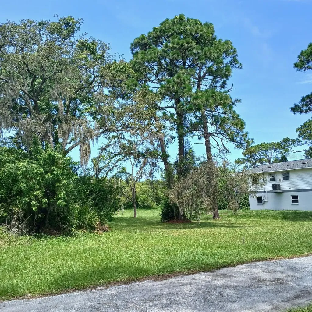 Lyle Circle Hudson FL 34667
