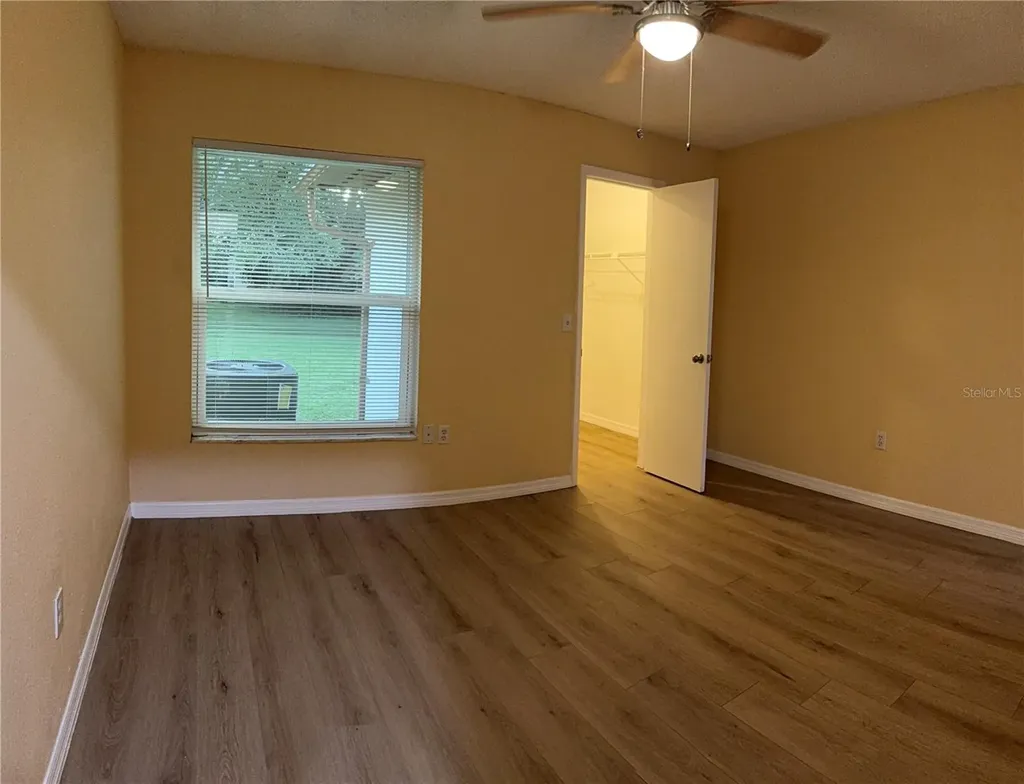 1002 Oropesa Avenue Orlando FL 32807