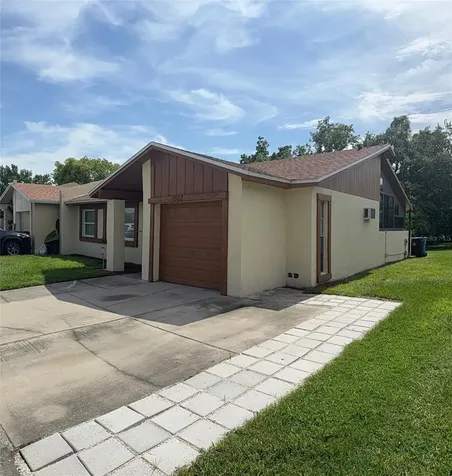 1002 Oropesa Avenue Orlando FL 32807