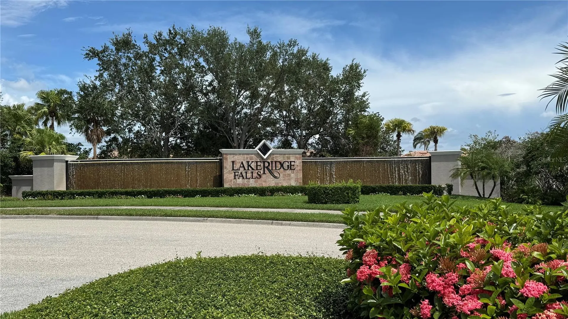 8228 Simpson Falls Court Sarasota FL 34243