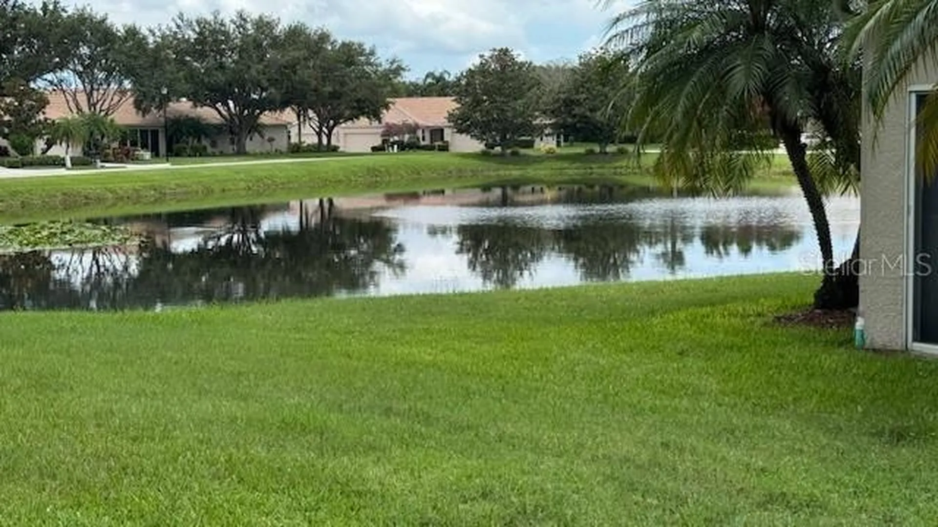 8228 Simpson Falls Court Sarasota FL 34243
