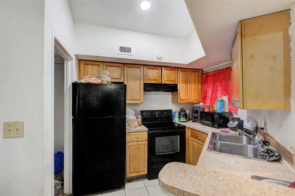 1956 Lake Atriums Circle Orlando FL 32839
