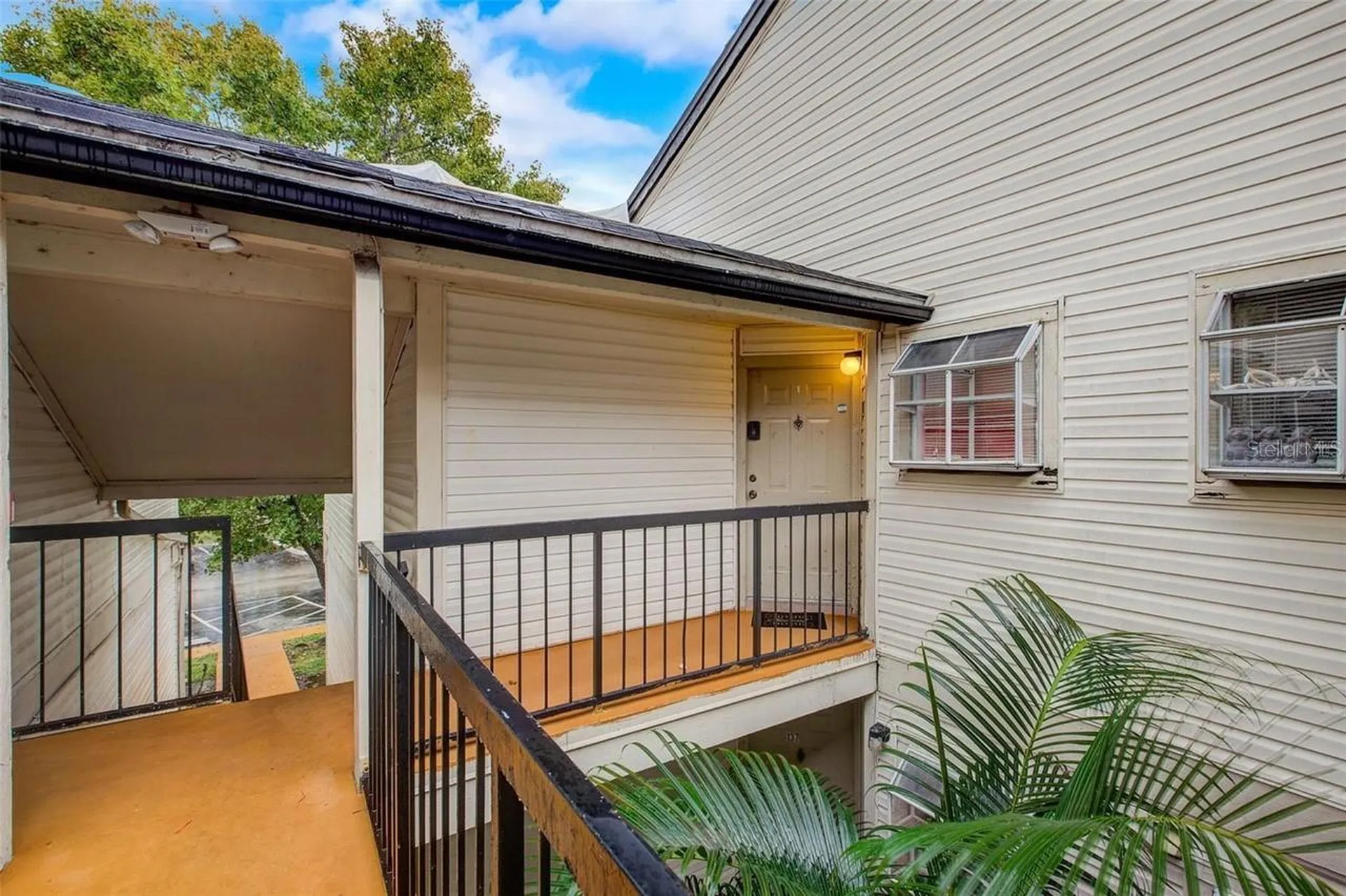 1956 Lake Atriums Circle Orlando FL 32839