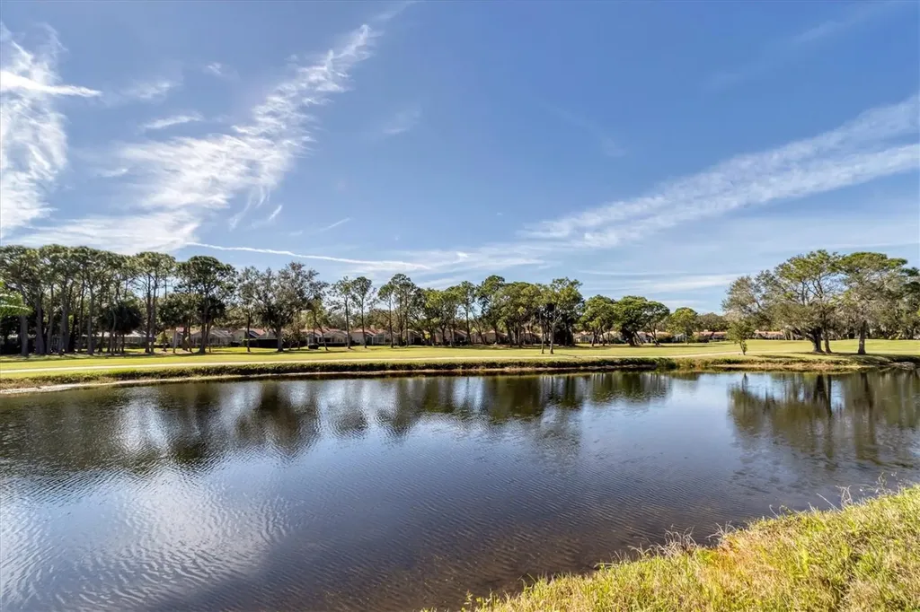 5662 Long Common Circle Sarasota FL 34235