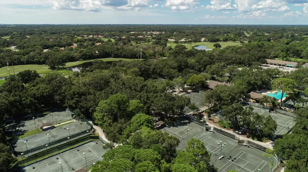 5662 Long Common Circle Sarasota FL 34235