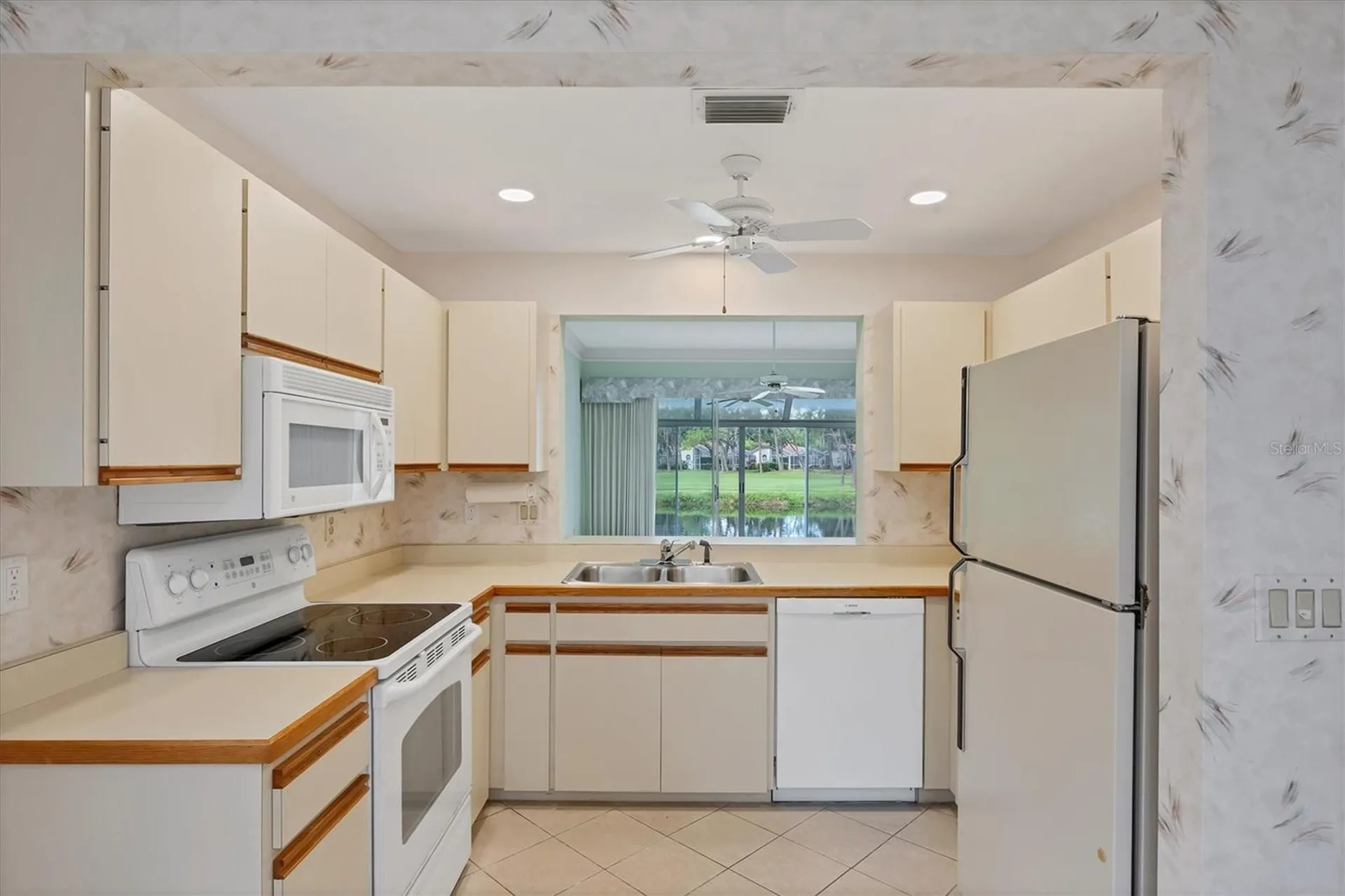 5662 Long Common Circle Sarasota FL 34235