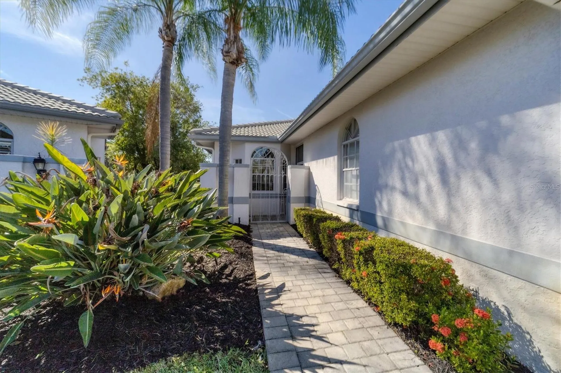 5662 Long Common Circle Sarasota FL 34235