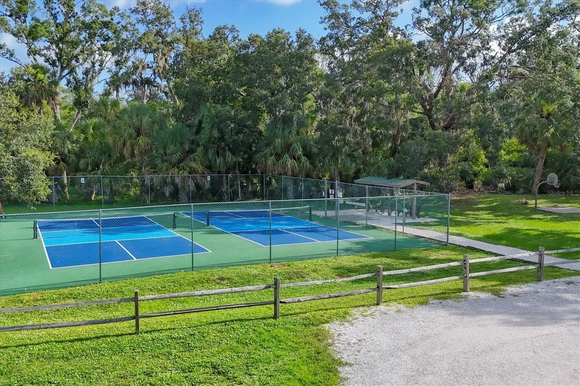 5662 Long Common Circle Sarasota FL 34235