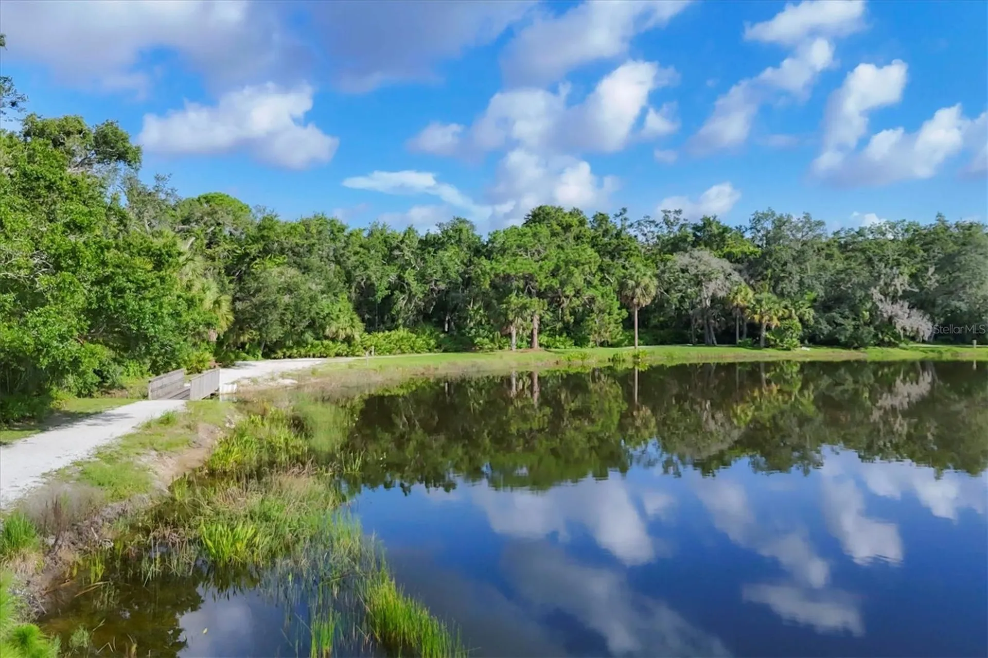 5662 Long Common Circle Sarasota FL 34235
