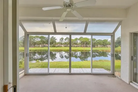 5662 Long Common Circle Sarasota FL 34235