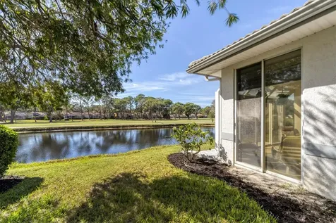 5662 Long Common Circle Sarasota FL 34235