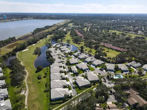 5662 Long Common Circle Sarasota FL 34235