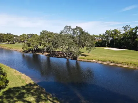 5662 Long Common Circle Sarasota FL 34235
