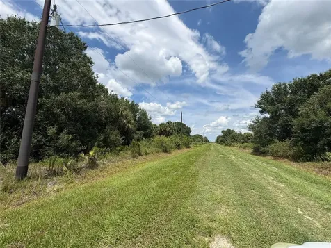 19575 NW 266th Street Okeechobee FL 34972