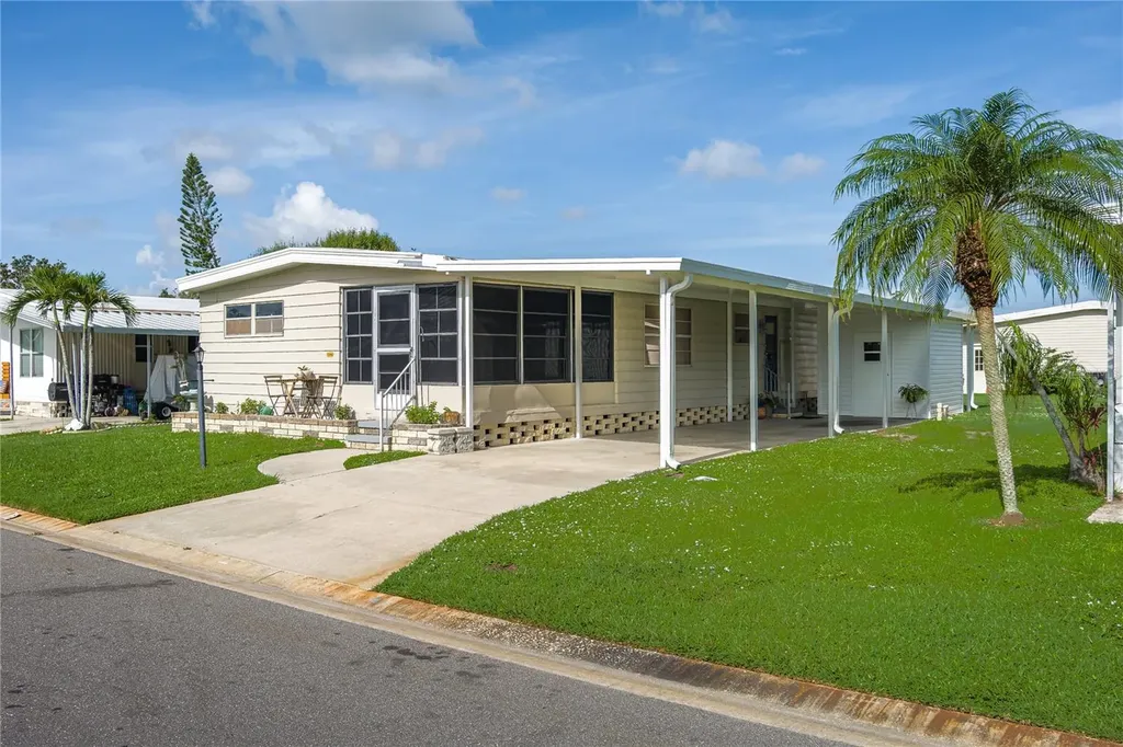6710 36th Avenue E Palmetto FL 34221