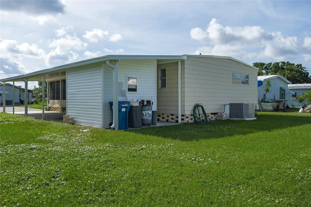 6710 36th Avenue E Palmetto FL 34221
