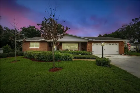 5628 Cypress Street Zephyrhills FL 33542