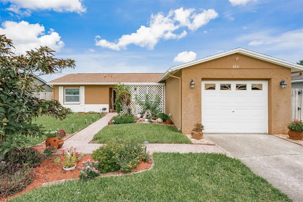 6411 Elmhurst Court Pinellas Park FL 33782