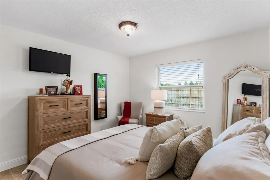6411 Elmhurst Court Pinellas Park FL 33782