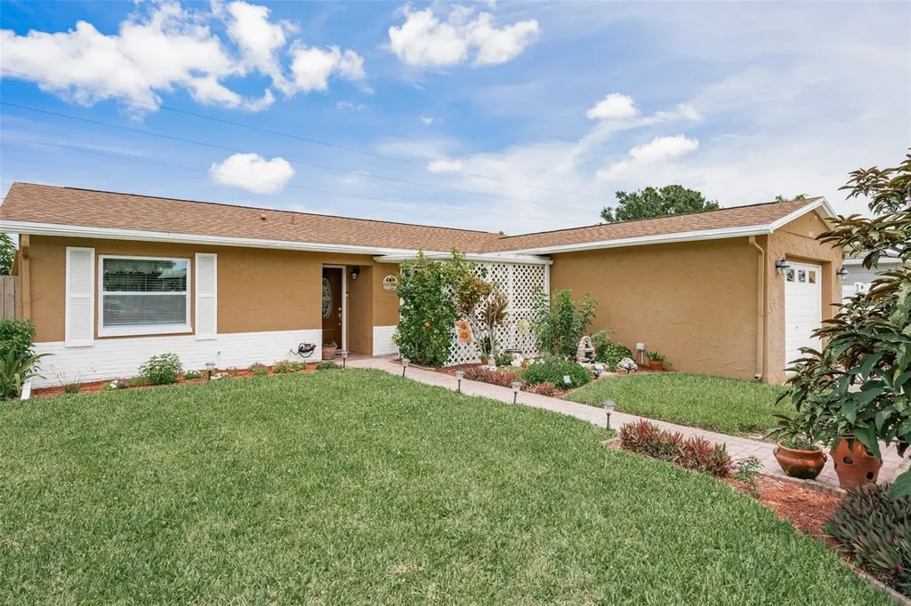 6411 Elmhurst Court Pinellas Park FL 33782