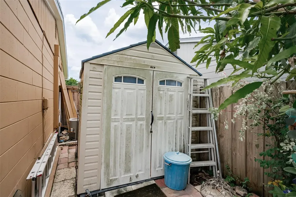 6411 Elmhurst Court Pinellas Park FL 33782