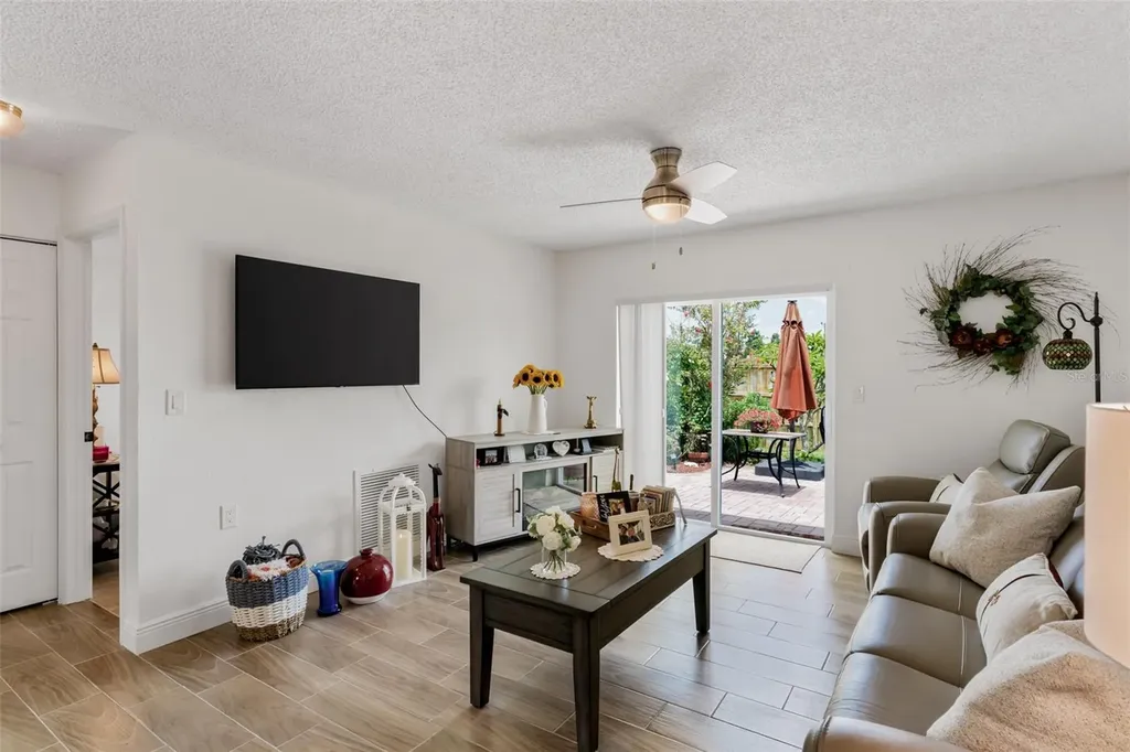 6411 Elmhurst Court Pinellas Park FL 33782
