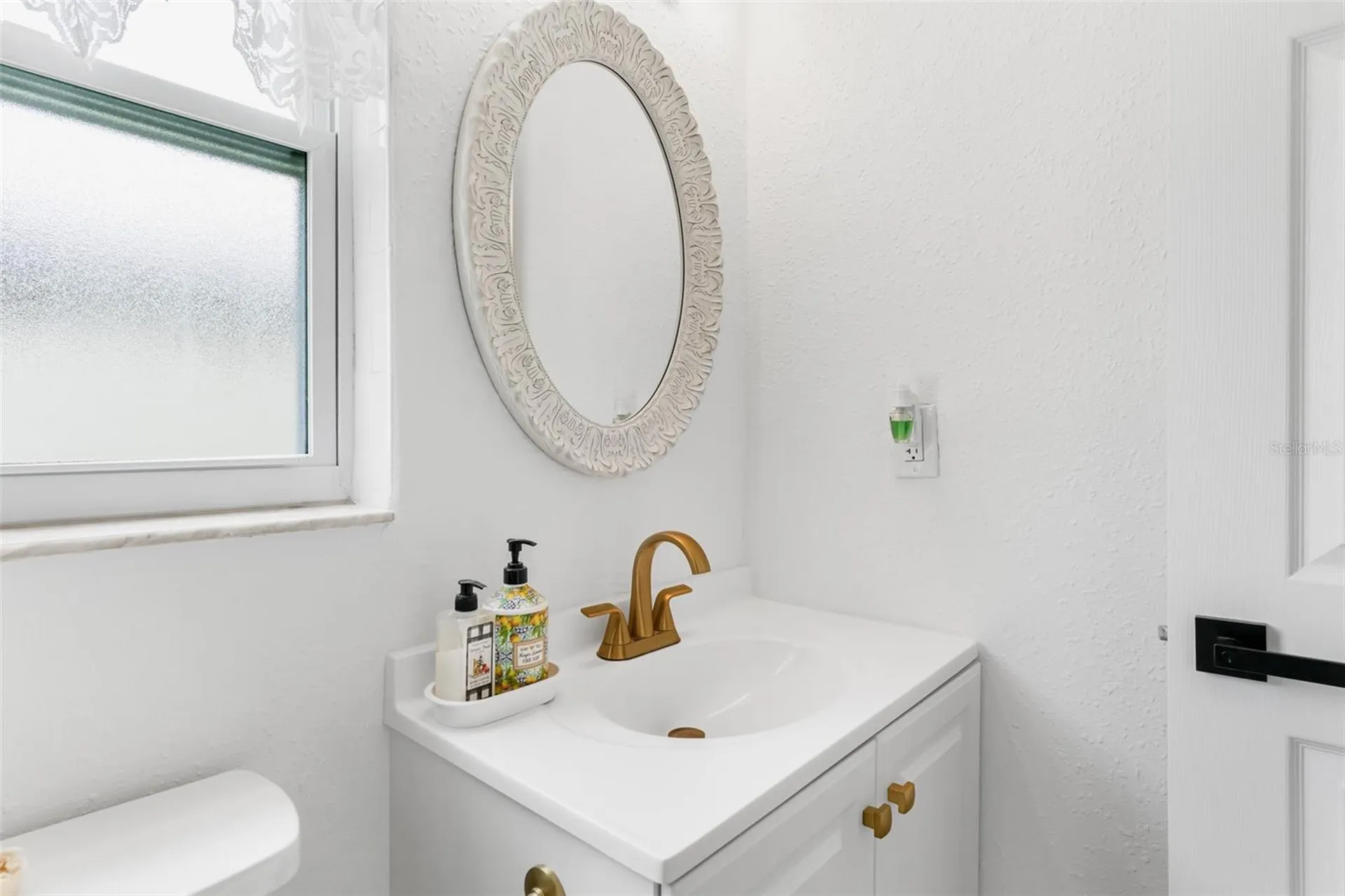 6411 Elmhurst Court Pinellas Park FL 33782