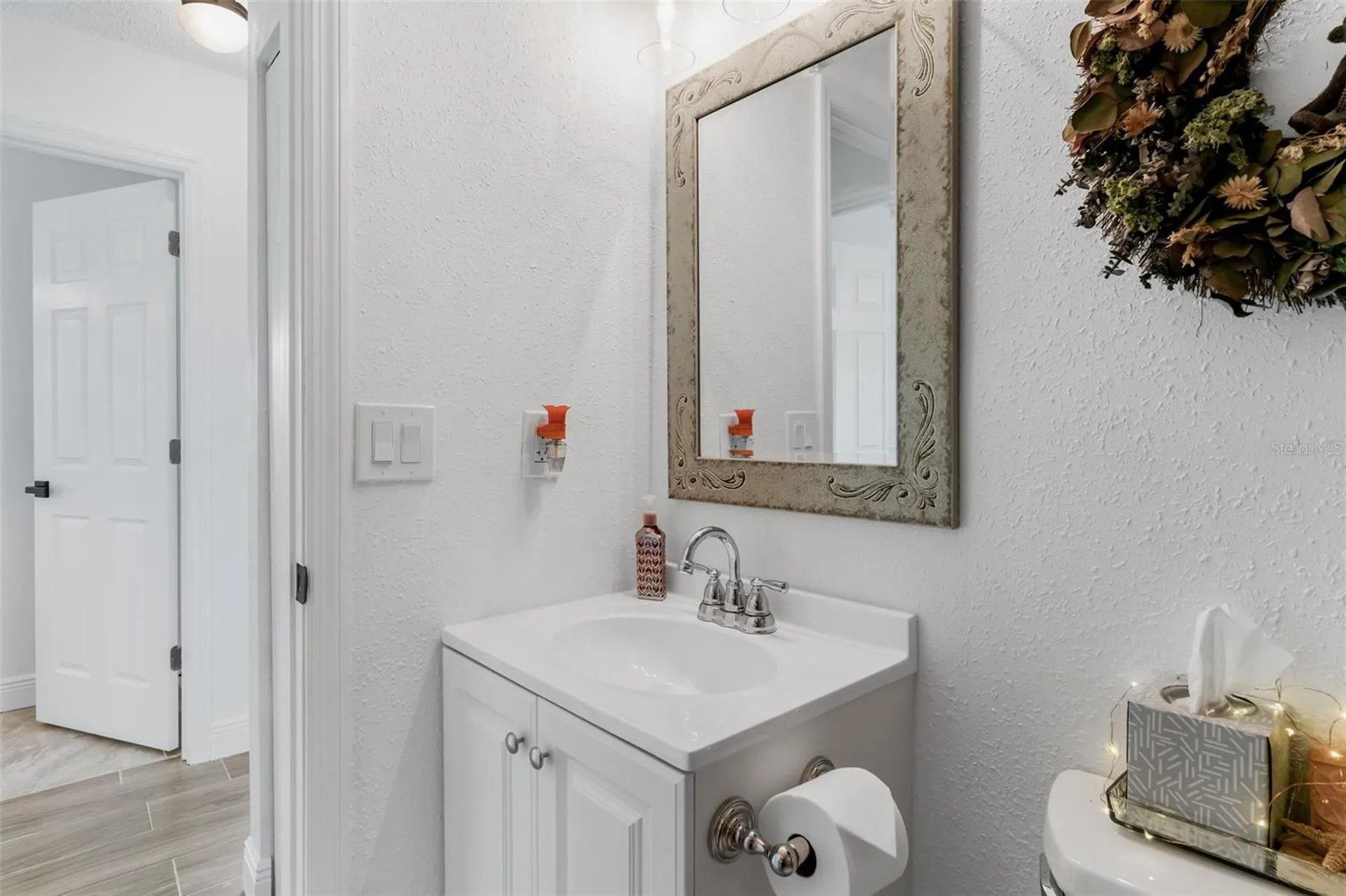 6411 Elmhurst Court Pinellas Park FL 33782