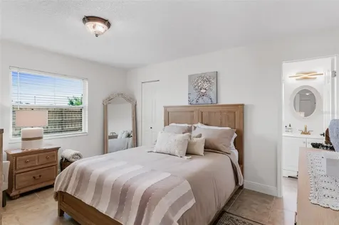 6411 Elmhurst Court Pinellas Park FL 33782