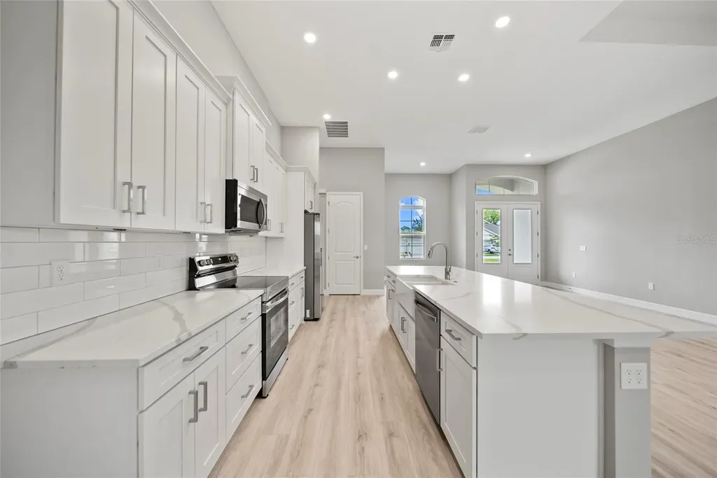53 Woodfield Circle Homosassa FL 34446