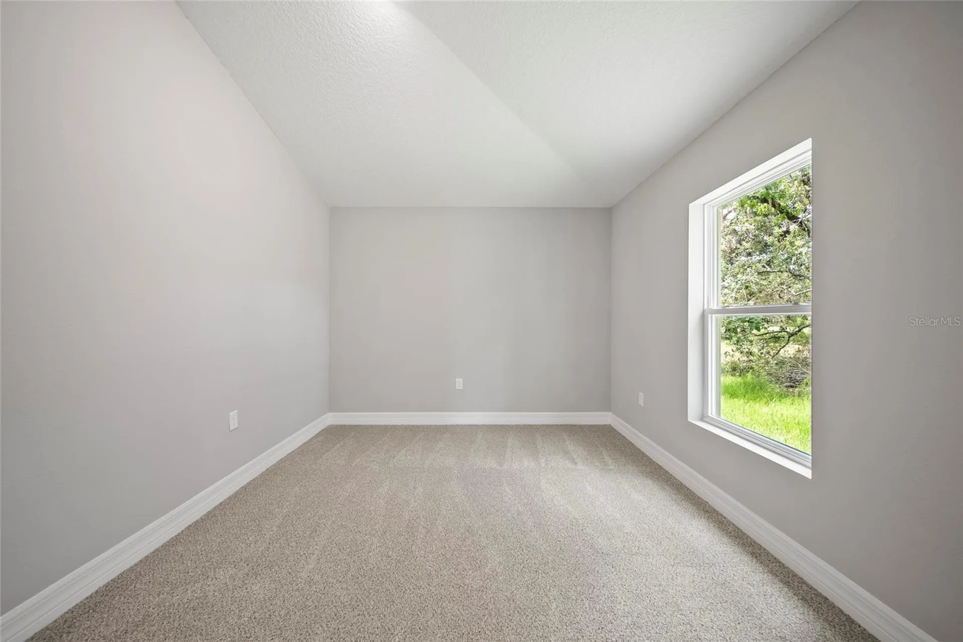 53 Woodfield Circle Homosassa FL 34446