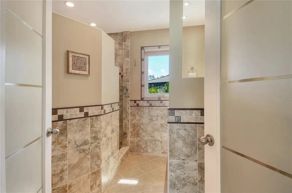 3210 Bayou Sound Longboat Key FL 34228