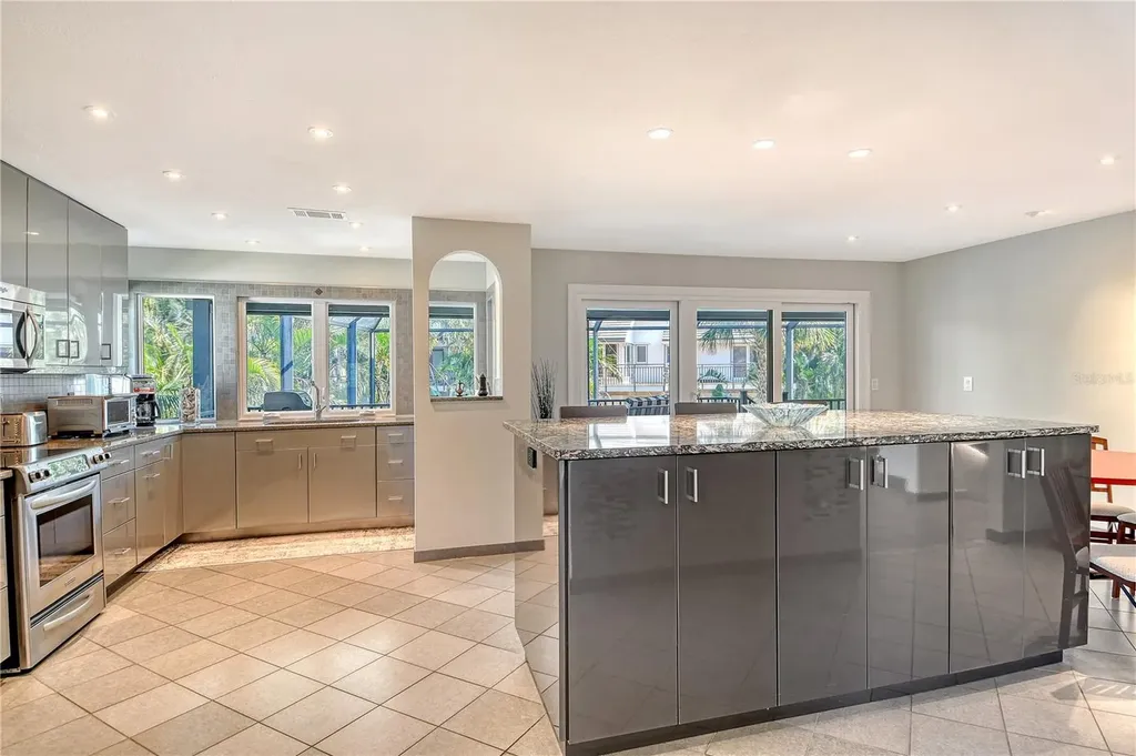 3210 Bayou Sound Longboat Key FL 34228